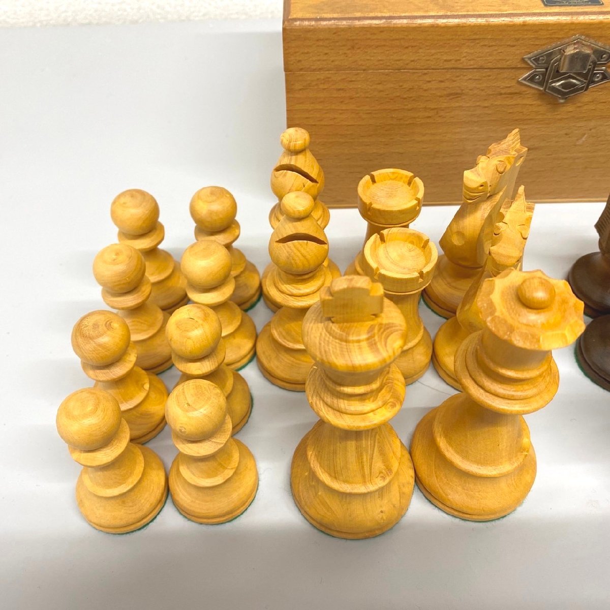 □LARDY　木製チェス駒(チェスピース)　ケース付　フランス製　/USED・玩具　Π□_画像3