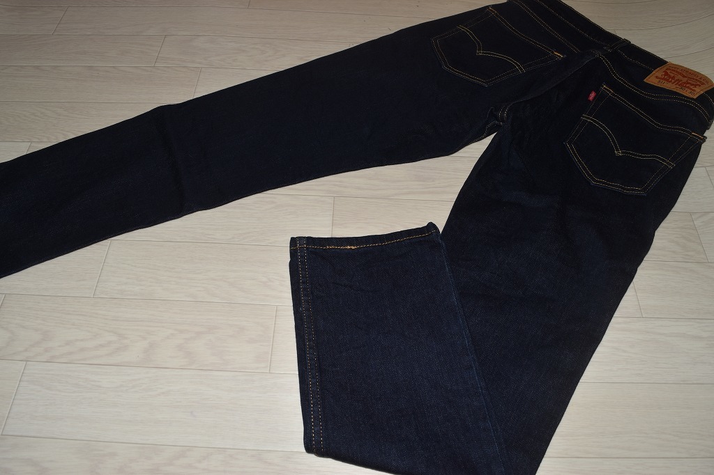 超美品 LEVI'S 511　W30　L30　スリム ストレッチ ジーンズ　濃紺_画像2