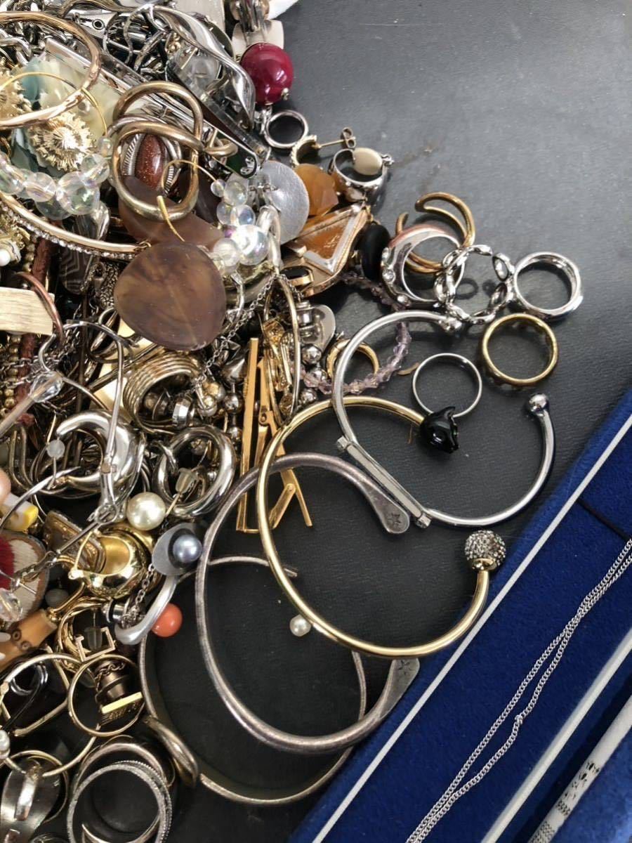 アクセサリー 約3.6kg 指輪 ブローチ ネックレス シルバー silver 925刻印あり WEDGWOOD Dior パール真珠 イミテーション 遺品整理 L43S_画像6