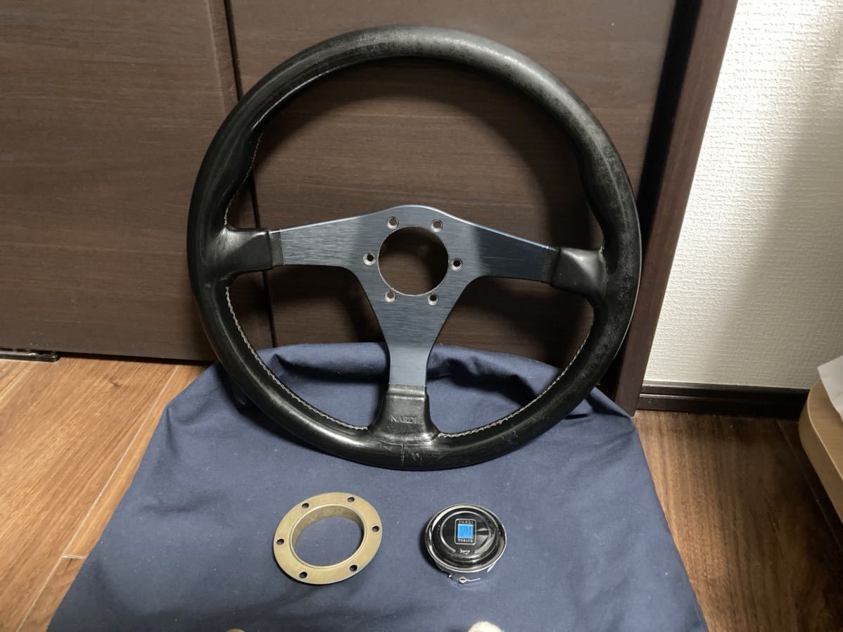 NARDIナルディ ステアリング 36Φ 当時物 FET刻印あり旧車JDM NARDIナルディ ステアリング 36Φ 当時物 FET刻印あり旧車JDM