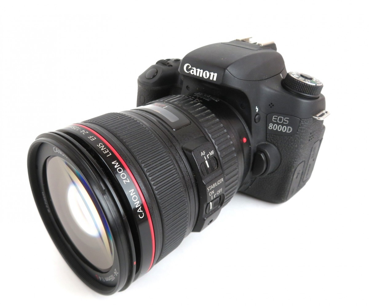 Canon EOS8000D イオス8000D CANON LENZ 24-105ｍｍ 1：4Ｌ φ77mm ULTRASONIC 純正バッテリーLP-E17 ボディ・レンズセット 1231-065