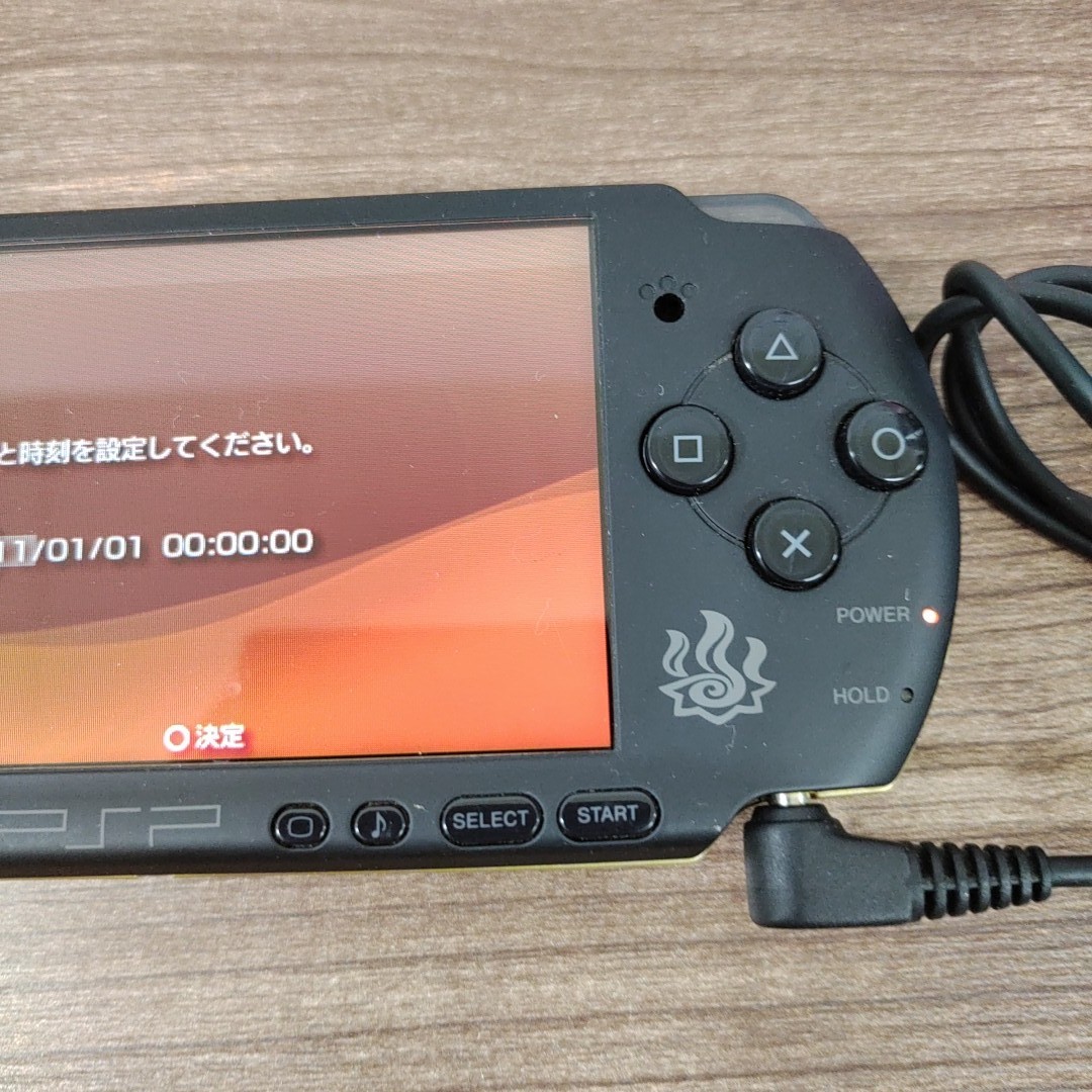 SONY ソニー PSP-3000 PSP モンスターハンターポータブル 3rd ハンターズモデル 携帯ゲーム機＊現状品_画像3