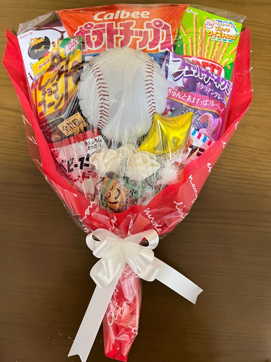 125】大きいお菓子ぶーけ 野球ギフト お菓子バルーンブーケ スポ 125】大きいお菓子ぶーけ 野球ギフト お菓子バルーンブーケ スポ
