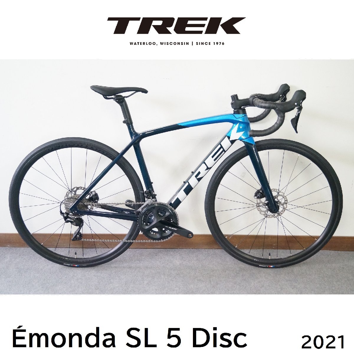 美品 TREK/トレック Emonda SL 5 Disc 2021年モデル 52サイズ パフォーマンスロードバイク 105 カーボン ディスク エモンダの画像1