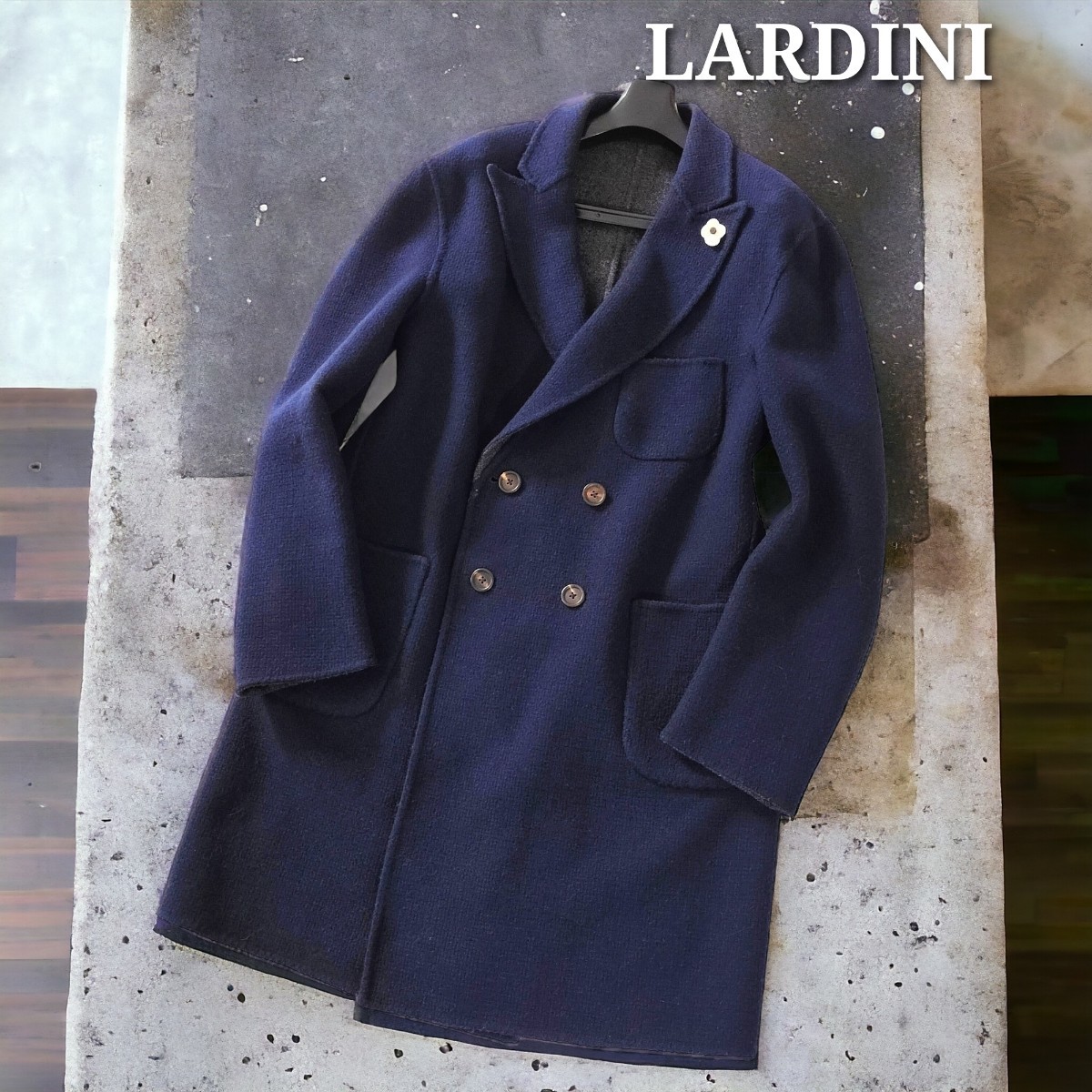 美品☆LARDINI ダブルチェスターコート 希少リバーシブル ネイビー&グレー 最高級ウール 大きいサイズ 54 イタリア製 ブートニエール付 1円_画像1