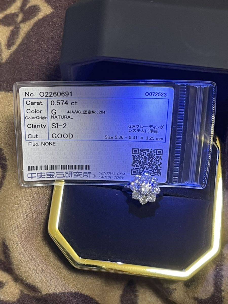 ★高級ジュエリー★合計2.132ct 天然ダイヤモンド★Gカラー SI-2フラワーモチーフ pt900指輪 ★LED高級ジュエリーケース付★9号★ソー付_画像8