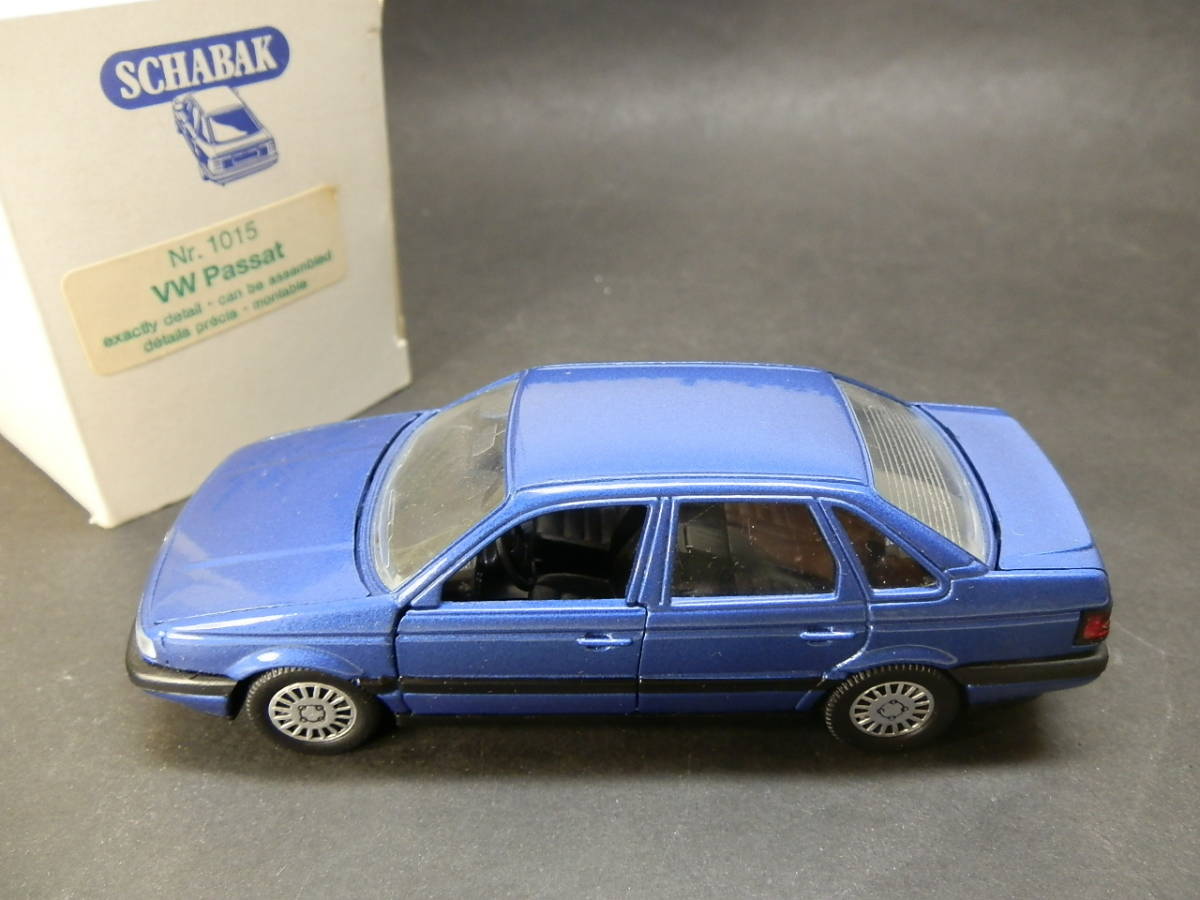 シャバク Schabak★VW パサート PASSATⅢ B3 ★グリルレス★1015★青M★1/43_画像2