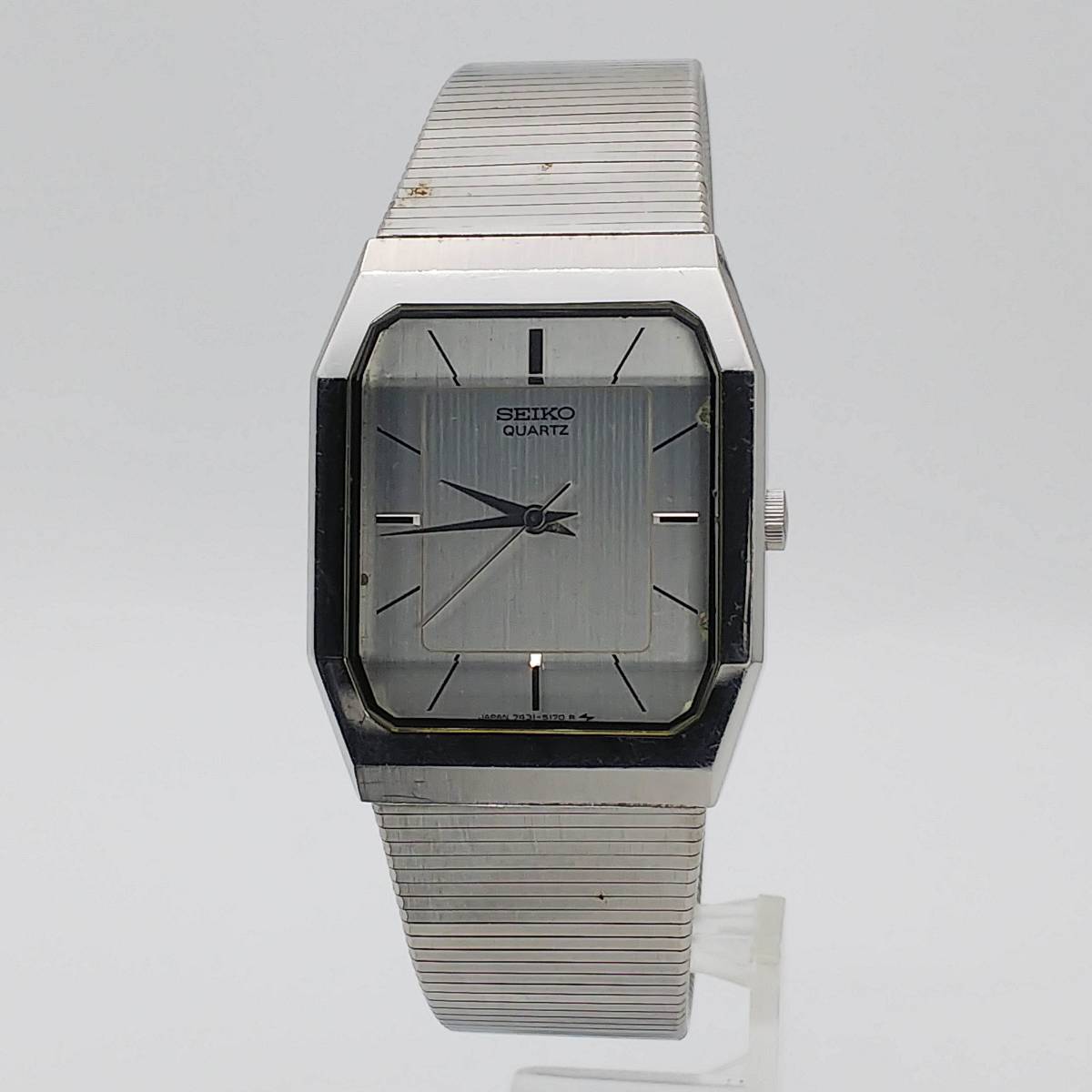 送料無料【電池交換済】 SEIKO セイコー QZ 三面カットガラス 送料無料【電池交換済】 SEIKO セイコー QZ 三面カットガラス