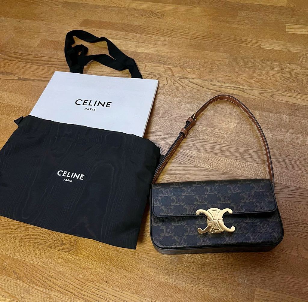 藤田ニコルさん愛用 CELINE 定価39万円 ショルダーバッグ 藤田ニコルさん愛用 CELINE 定価39万円 ショルダーバッグ