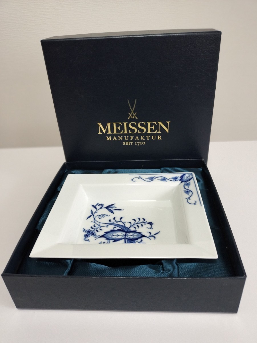 マイセン ブルーオニオンスタイル プレート 皿　未使用 自宅保管品　MEISSEN MANUFAKTUR 角皿 和食器_画像2