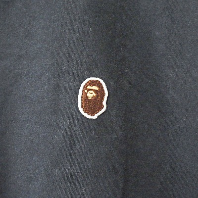 アベイシングエイプ A BATHING APE 近年モデル Tシャツ カットソー 半袖 ロゴ刺繍 ワンポイント 黒 S 1211 メンズ_画像4
