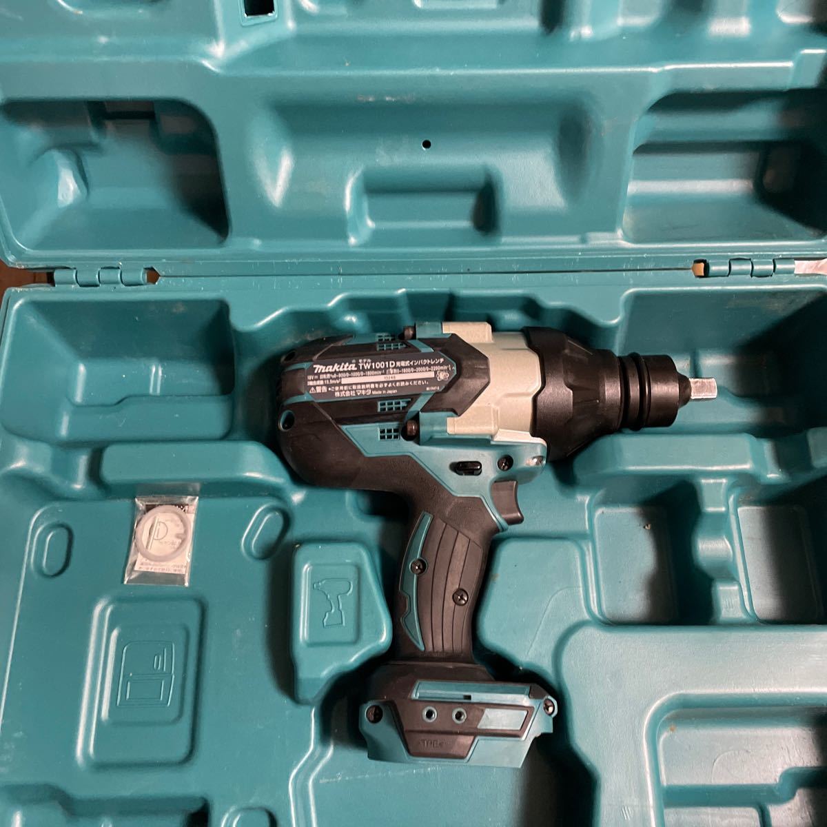 makita TW1001D インパクトレンチ 12.7mm変換アダプター付き　車整備5回使用　現場作業はナシ_画像2