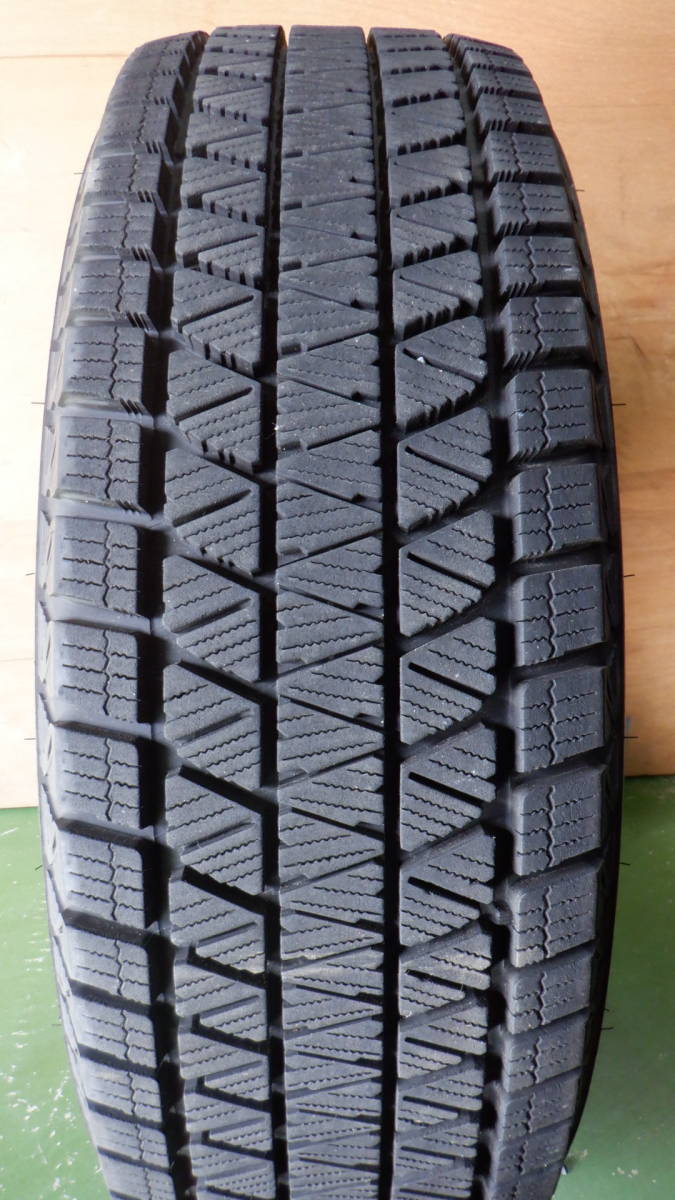 バリ山中古 ブリヂストン BLIZZAK DMV3 225/70R16 21年製 4本 エクストレイル・RAV4・ヴァンガード・ハリアー・CR-V・CX-5/デリカD5 などに_画像3