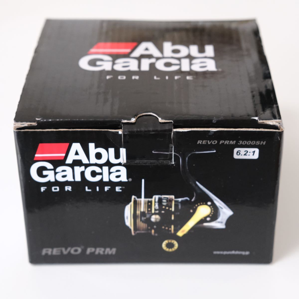 未使用品【送料無料】Abu Garcia REVO PRM 3000SH スピニングリール バス釣り シーバス チニング ライトジギング【1円スタート】_画像2