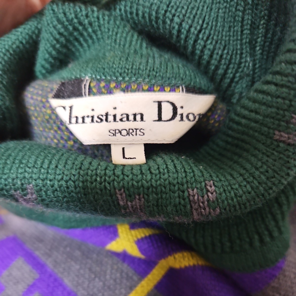 Christian Dior sports 　クリスチャン・ディオール　タートルネックニットプルオーバー　セーター　L 緑紫など柄　毛100%　ヴィンテージ_画像3