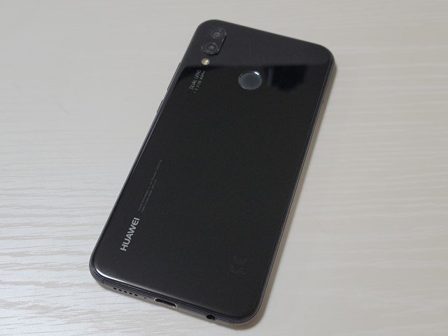 　★【36825WM】 完動品 HUAWEI P20 lite ANE-LX2J ミッドナイトブラック 32GB 国内版SIMフリー 1円！1スタ！_画像2