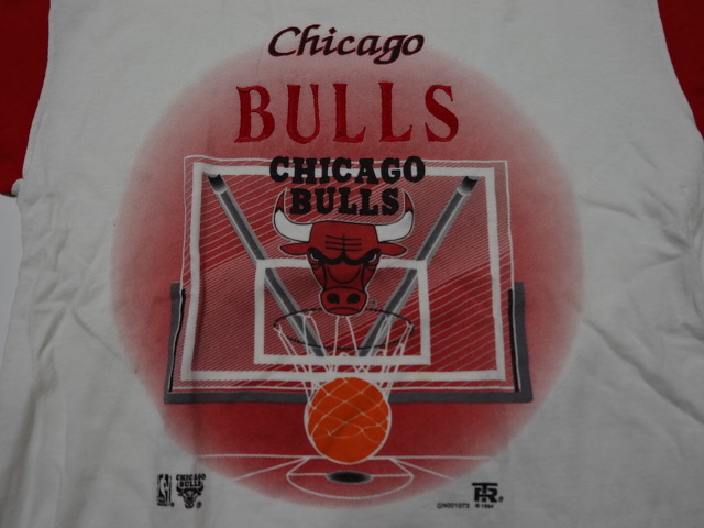 ■1222■NBA CHICAGO BULLS シカゴ ブルズ●TEAM RATED 半袖 Tシャツ L MADE IN USA コレクター向け ヴィンテージ VINTAGE●の画像2