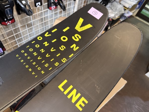 Yahoo!オークション - 大人気 試乗板 179cm 23-24 LINE VISION98 Yahoo!オークション - 大人気 試乗板 179cm 23-24 LINE VISION98