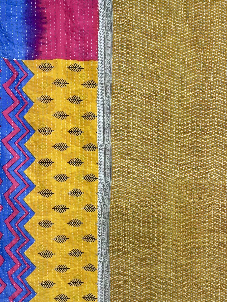 カンタ 刺繍 ラリーキルト インド ヴィンテージ布 ベッドカバー ソファーカバー カンタキルト 生地薄め 2_画像6