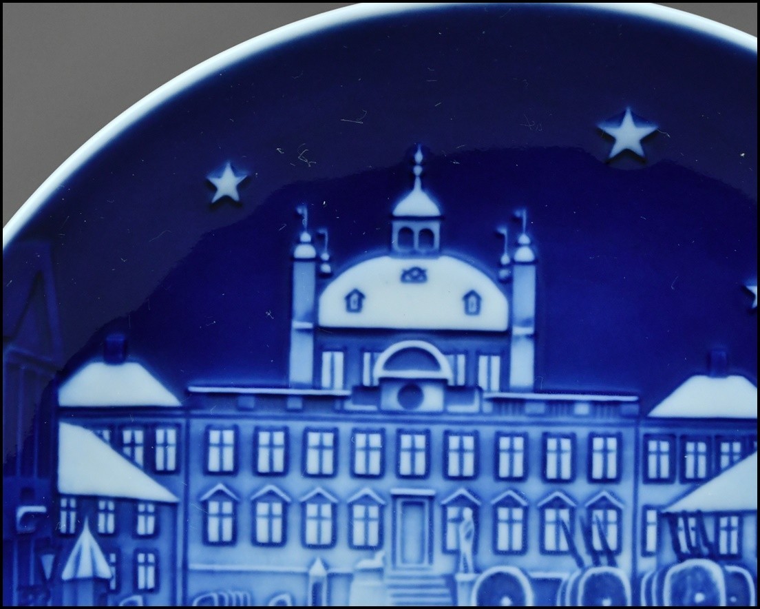 ビングオーグレンダール【B&G(BING&GRONDAHL)】コペンハーゲン 1990年 クリスマス イヤープレート 飾り皿【小-51208_画像2