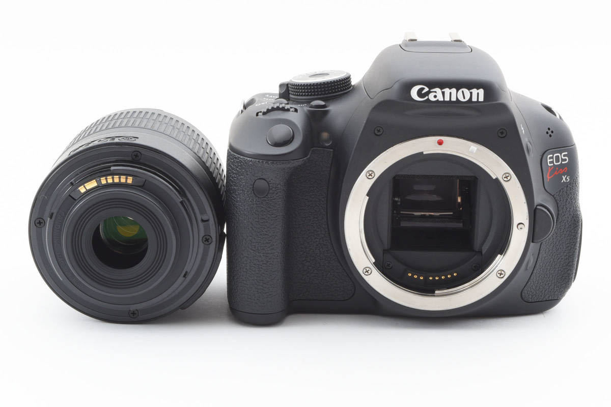 ★美品★ Canon キヤノン EOS Kiss X5 一眼レフカメラ ボディ + EF-S 18-55mm F3.5-5.6 IS Ⅱ ズームレンズ バッテリーチャージャー付#2619_画像9