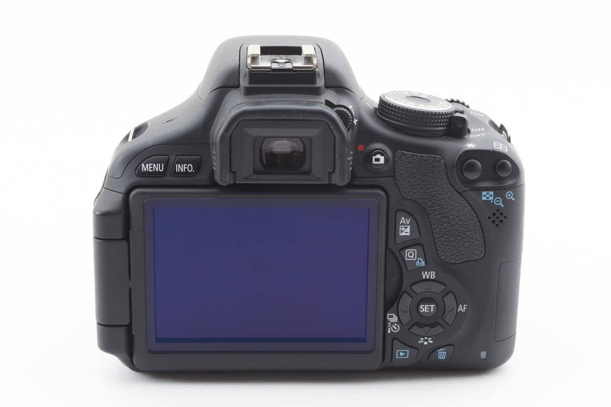 ★美品★ Canon キヤノン EOS Kiss X5 一眼レフカメラ ボディ + EF-S 18-55mm F3.5-5.6 IS Ⅱ ズームレンズ バッテリーチャージャー付#2619_画像8