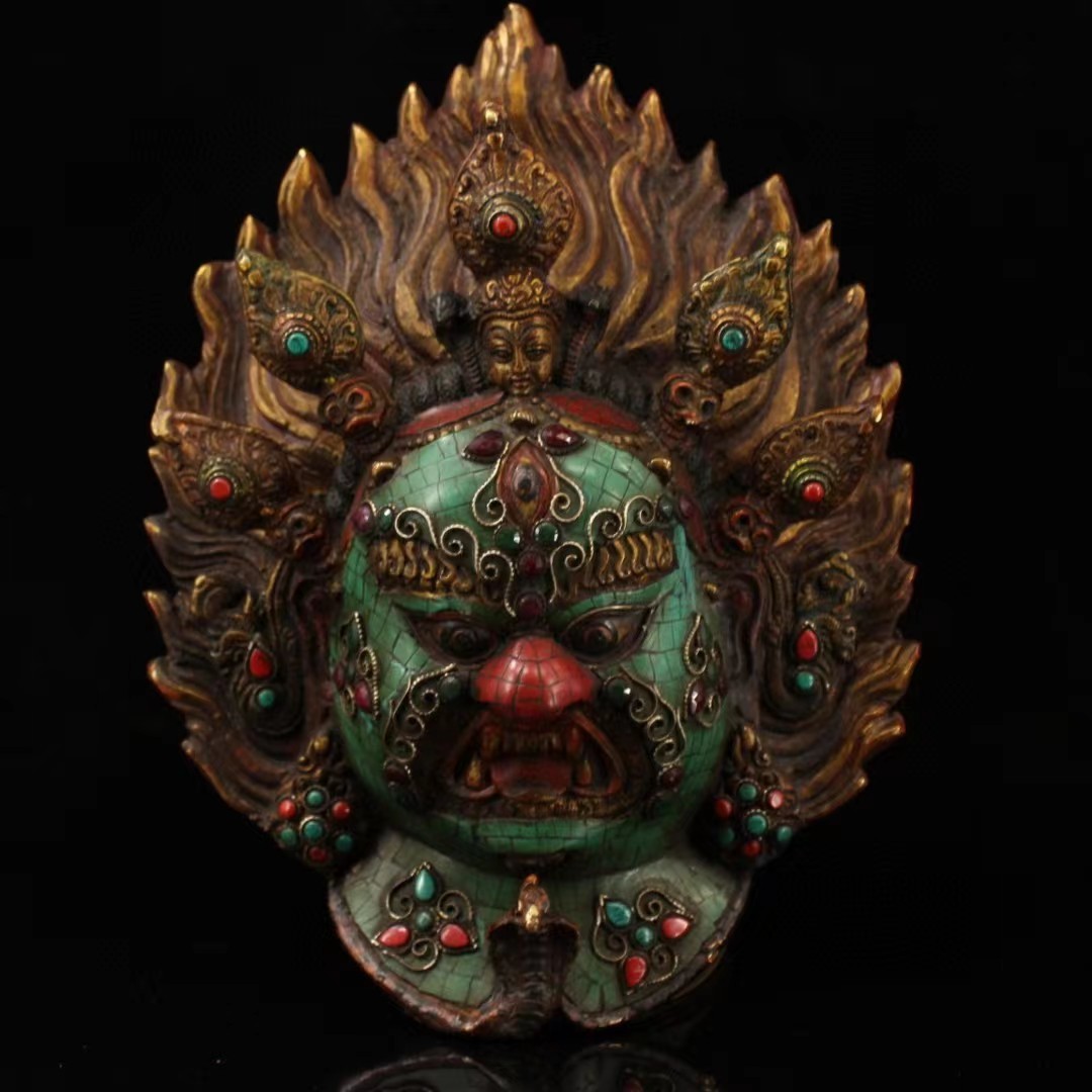 老銅器 【チベットの古寺には純銅の古銅が収められている 玉をちりばめて金を描く マハゲラのアバターマスクは壁をかけることができる 】