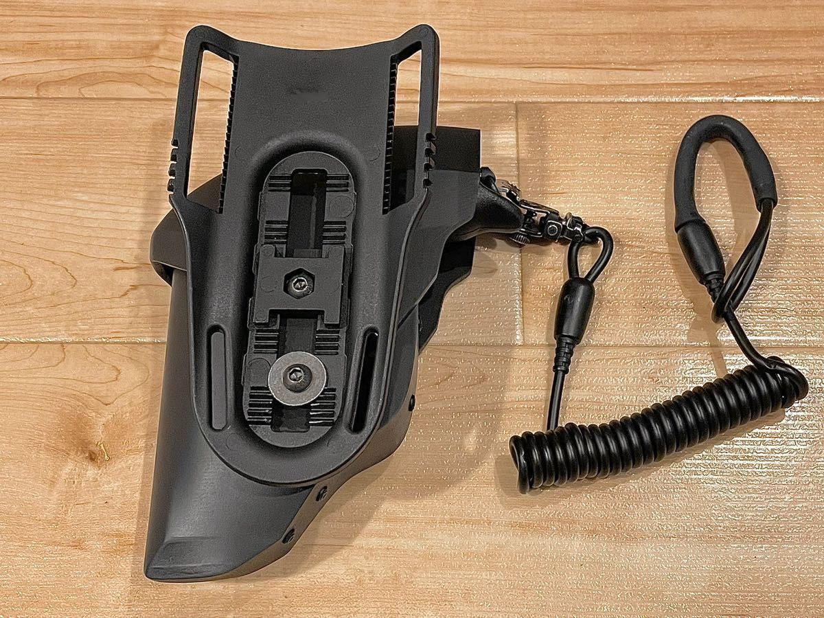 再出品! 新型ホルスター 樹脂製けん銃入れ (検索用 M360J 再出品! 新型ホルスター 樹脂製けん銃入れ (検索用 M360J