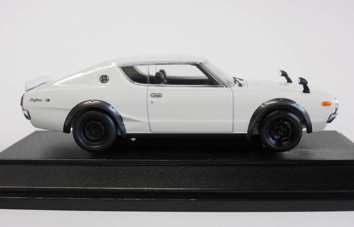 ⑧ EBRRO エブロ 1/43 日産 スカイライン GT-R KPGC110 1973（白 ホワイト）Nissan Skyline ケンメリ ミニカー_画像3