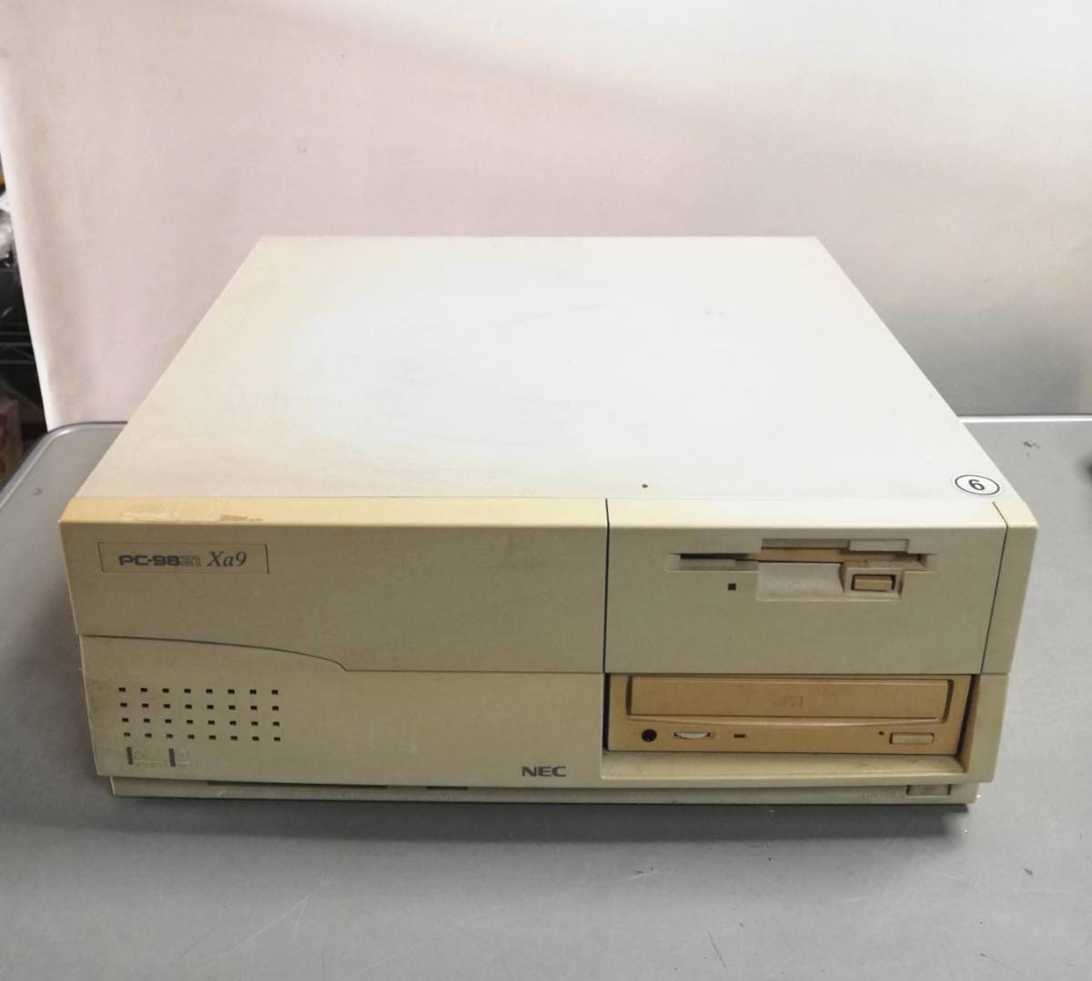 NEC　PC-9821 Xa9/C4　パソコン　レトロ　通電可_画像1
