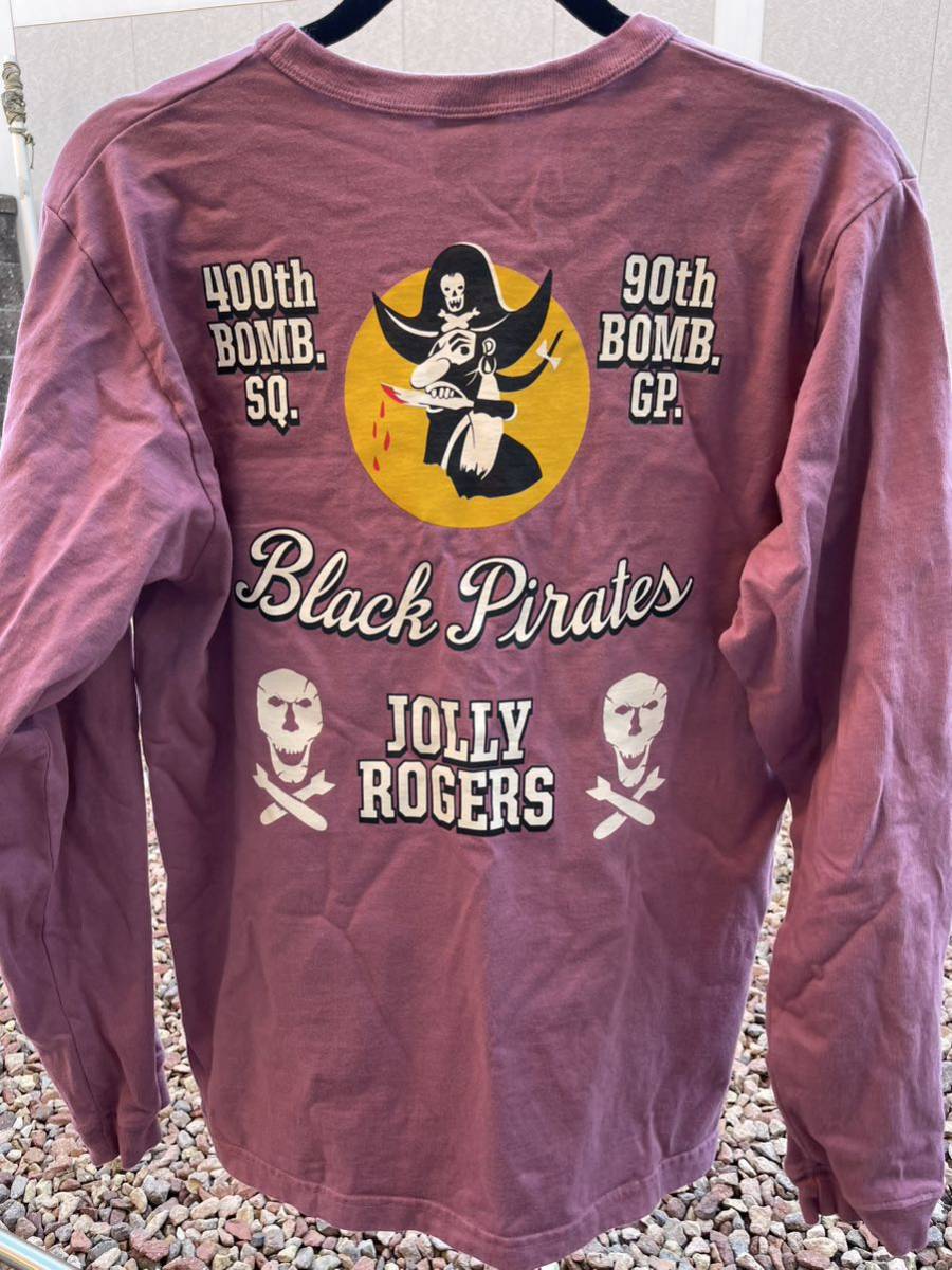 【中古送料込】 サイズL BR69284 バズリクソンズ BUZZ RICKSON'S L/S T-SHIRT 400th BOMB. SQ. BLACK PIRATES ジョリーロジャース ロンT_画像1