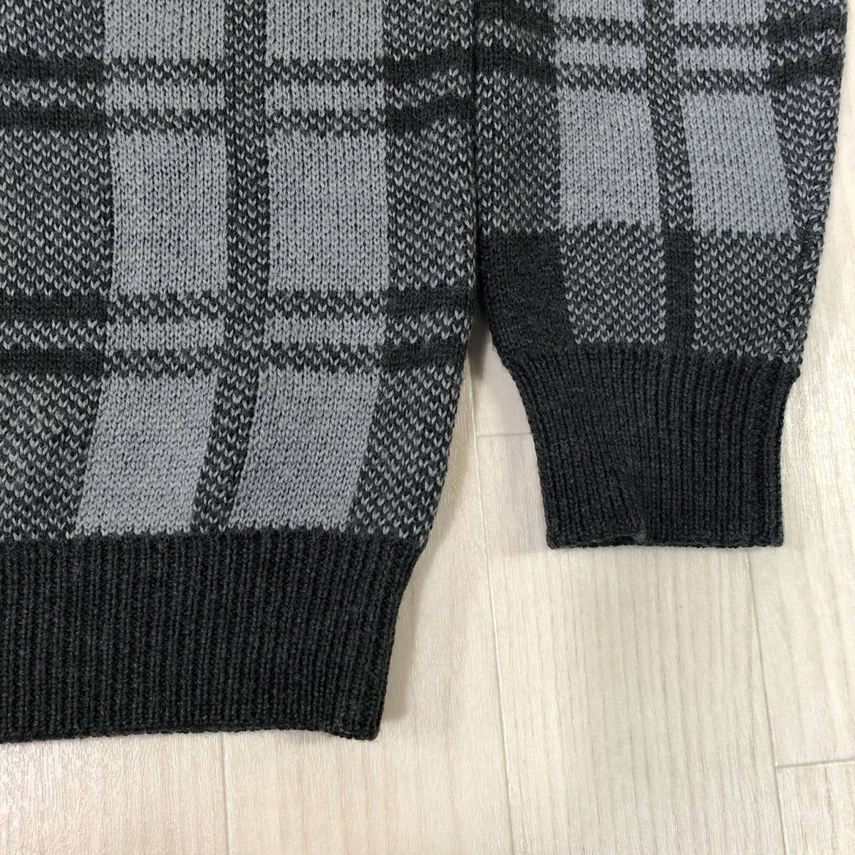 Y0337 美品 renoma HOMME レノマオム レディース トップス ニット セーター 長袖 Lサイズ グレー 灰 チェック柄 毛素材含 あたたか 秋冬 _画像7