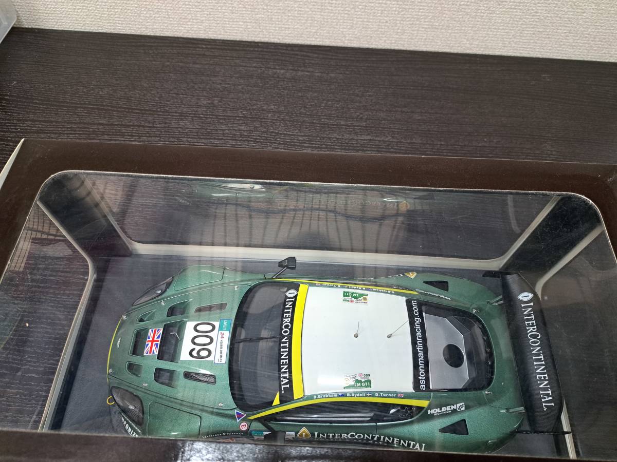 1/18 オートアート ASTON MARTIN DBR9 LEMANS GT1 CLASS WINNER_2007_ル・マン優勝車_アストンマーチン_画像2