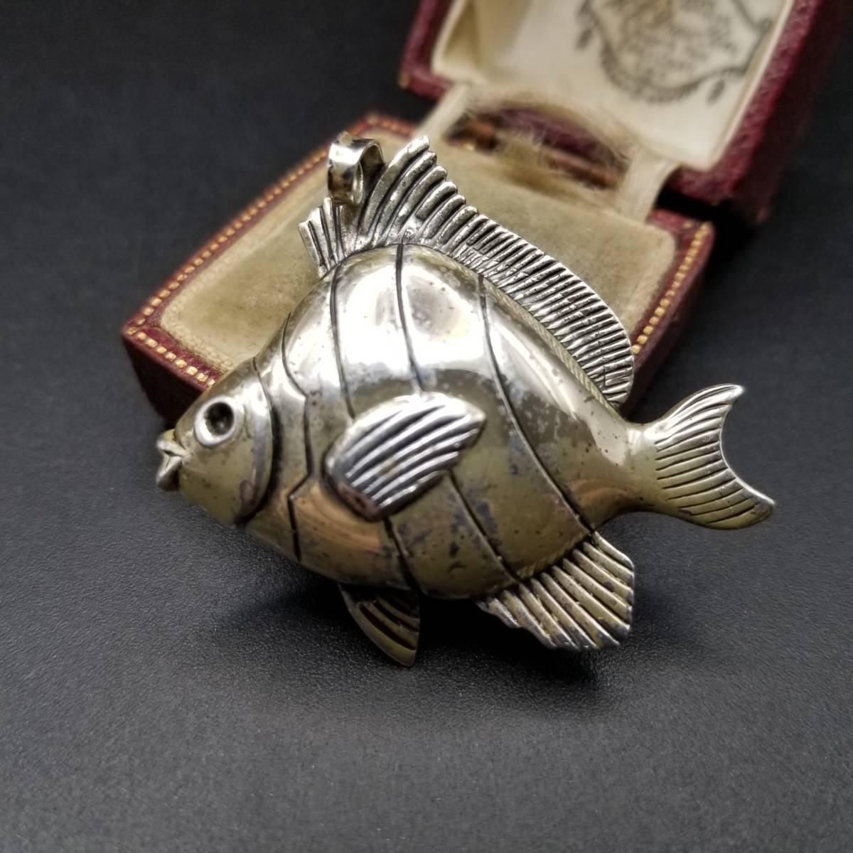 ×1950年代 JewelArt 魚 FISH 立体 スターリングシルバー ヴィンテージ ブローチ USA ジュエリー ペンダント チャーム 40´50´s 3D R12-US①