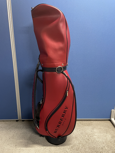【良品】バーバリー ゴルフバッグ クラブ5本セット ODYSEY WhiteHot RX/OG/＃5 VG3 Cleveland CG-F2 付属品有り レッド GOLF 趣味