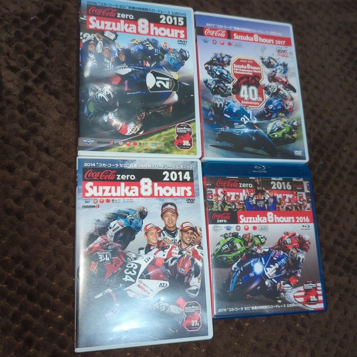 鈴鹿8時間耐久ロードレース　公式DVD Blu-ray　４枚セット　ステッカー　マニア　コレクター　コカコーラ