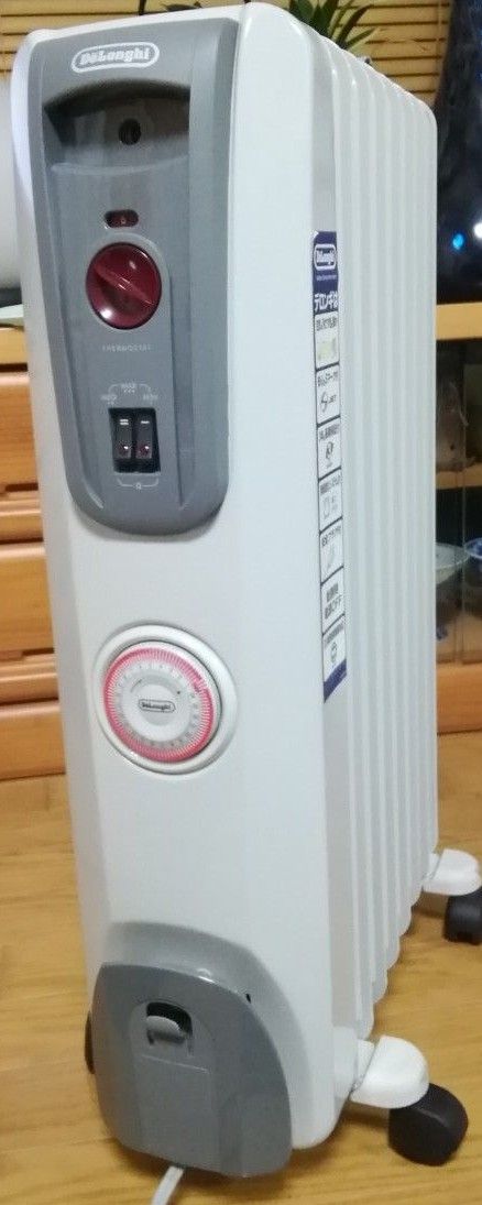 デロンギ オイルヒーター H770812EFSN-GY アナログ使いやすい 美 デロンギ オイルヒーター H770812EFSN-GY アナログ使いやすい 美
