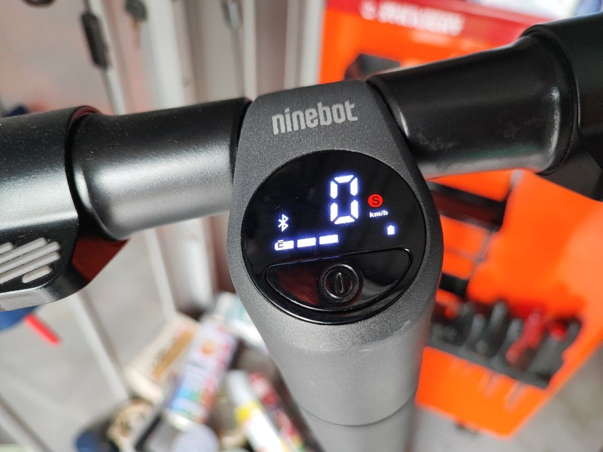 SEGWAY ninebot セグウェイ ナインボットES2 バッテリー交換済 SEGWAY ninebot セグウェイ ナインボットES2 バッテリー交換済