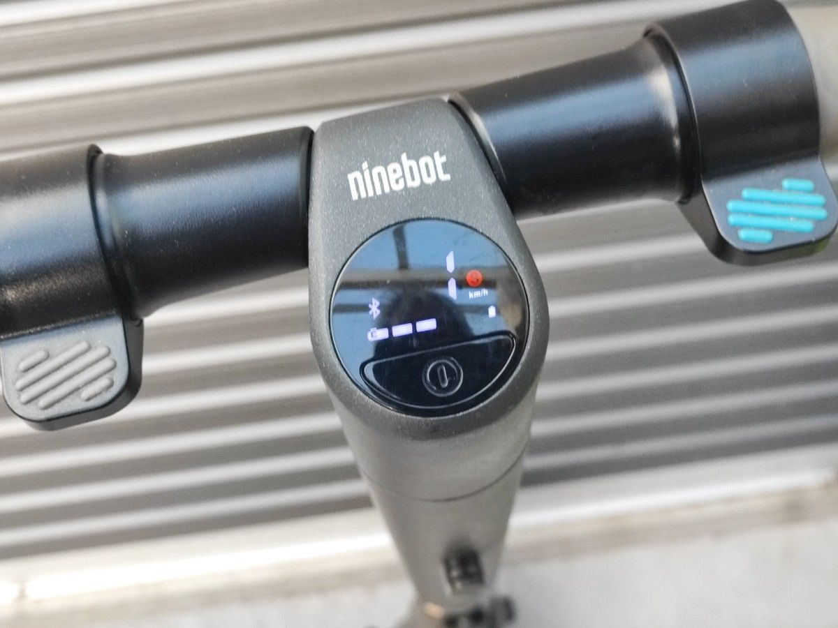 SEGWAY ninebot セグウェイ ナインボットES2 バッテリー交換済 SEGWAY ninebot セグウェイ ナインボットES2 バッテリー交換済