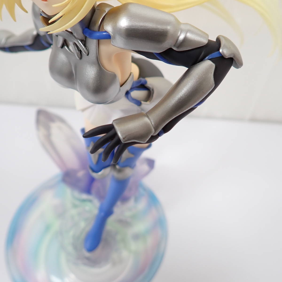 Yahoo!オークション - 1/7 アイズ・ヴァレンシュタイン ソード Yahoo!オークション - 1/7 アイズ・ヴァレンシュタイン ソード