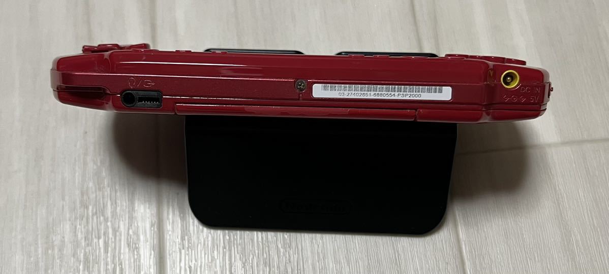 SONY PlayStation ポータブル PSP-2000 本体のみ ディープレッド SONY PlayStation ポータブル PSP-2000 本体のみ ディープレッド