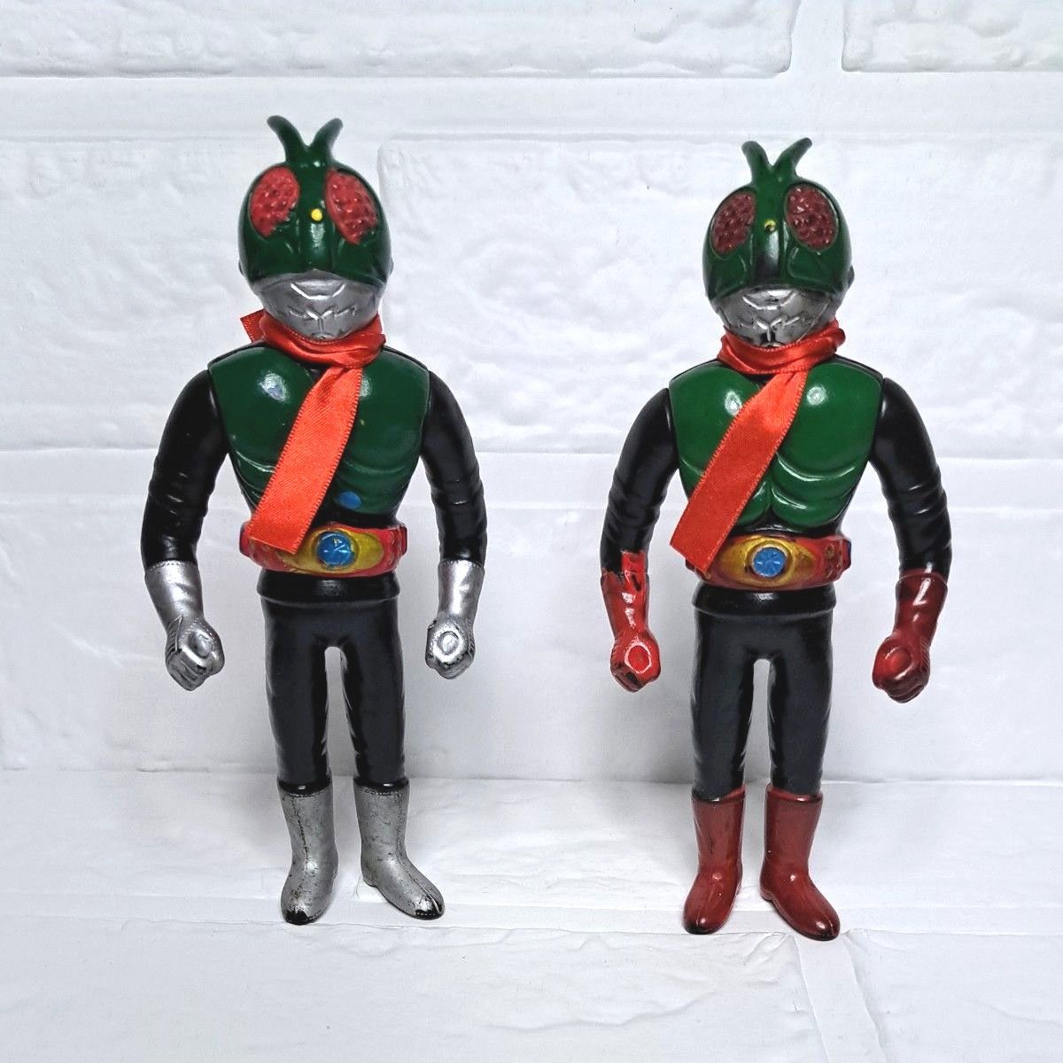 仮面ライダー 旧 1 号 2 号 希少ソフビ 2 体 セット ポピー 昭和 仮面ライダー 旧 1 号 2 号 希少ソフビ 2 体 セット ポピー 昭和