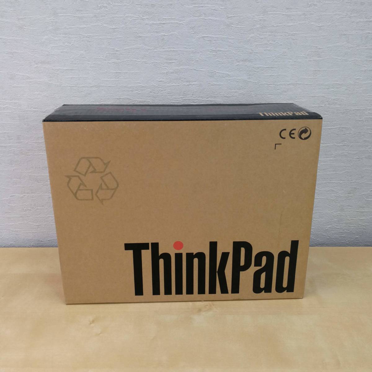 ジャンク 未開封未使用 lenovo 11.6インチ ノートPC ThinkPad X121e 3051A31_画像1