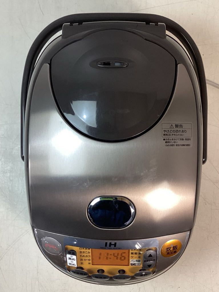 yk250 ZOJIRUSHI IH炊飯ジャー 極め炊きNP-VC10 5.5合 ブラウン 象印 炊飯器 無洗米 日本製 通電確認済 中古_画像3