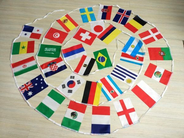 2018サッカー 欧州チャンピオンズカップ 国旗 フラッグ 32セット_画像1