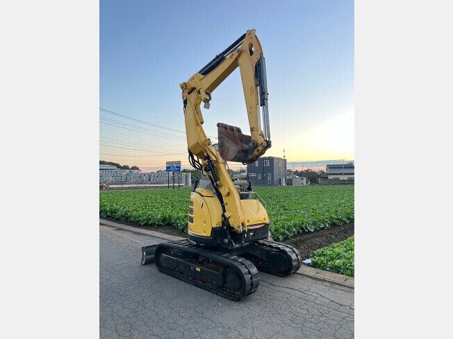  Mini hydraulic excavator ( Mini Yumbo ) Yanmar B4-6A 2015 year 1,619h H27 one owner speed crane pattern cut 