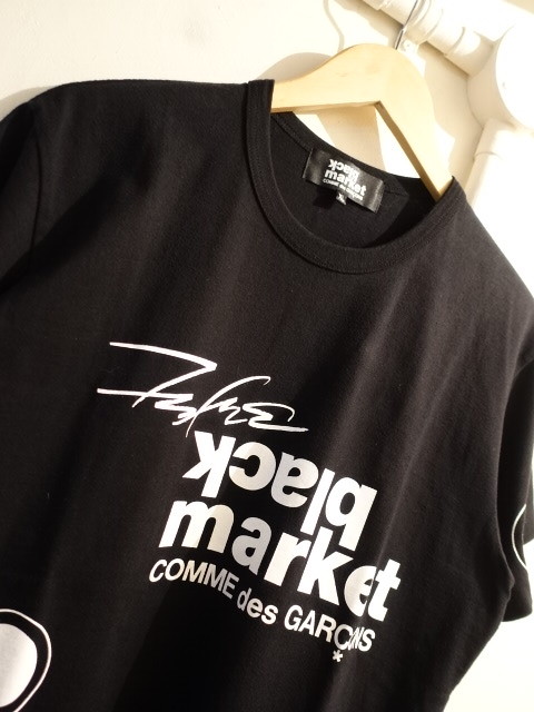 ブラックマーケット　コムデギャルソン　×　フューチュラ　Tシャツ　サイズXL　OD-T114_画像2