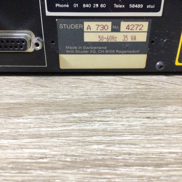 1523【簡易動作確認済】STUDER スチューダー CDプレーヤー A730 ウッドパネル オーディオ機器 機材_画像8