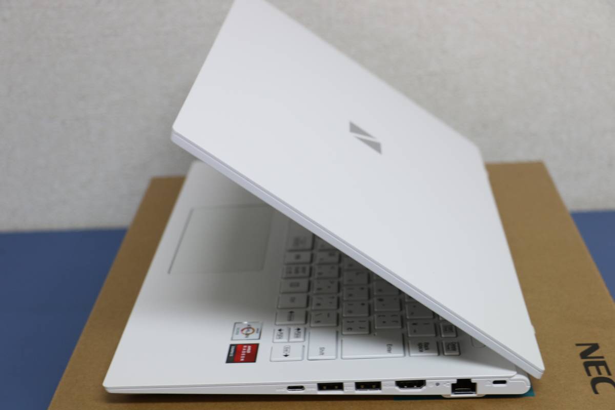 展示美品保証　NEC PC-N1415CAW Windows 11/AMD Athlon Silver 3050U/4GB/SDD256GB/14インチ_画像6