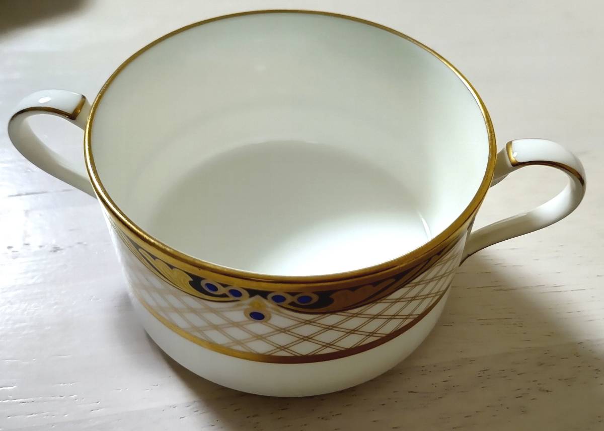 訳有 高級お皿 Noritake ノリタケ スープカップ＆ソーサー スープ お皿 金彩ロイヤル ハイアニスポート 9797 ボーンチャイナの画像1